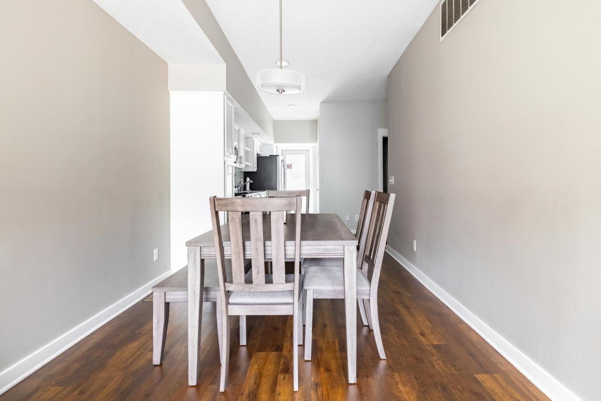 Luxury Downtown Townhome Unit 7 Cleveland Ngoại thất bức ảnh