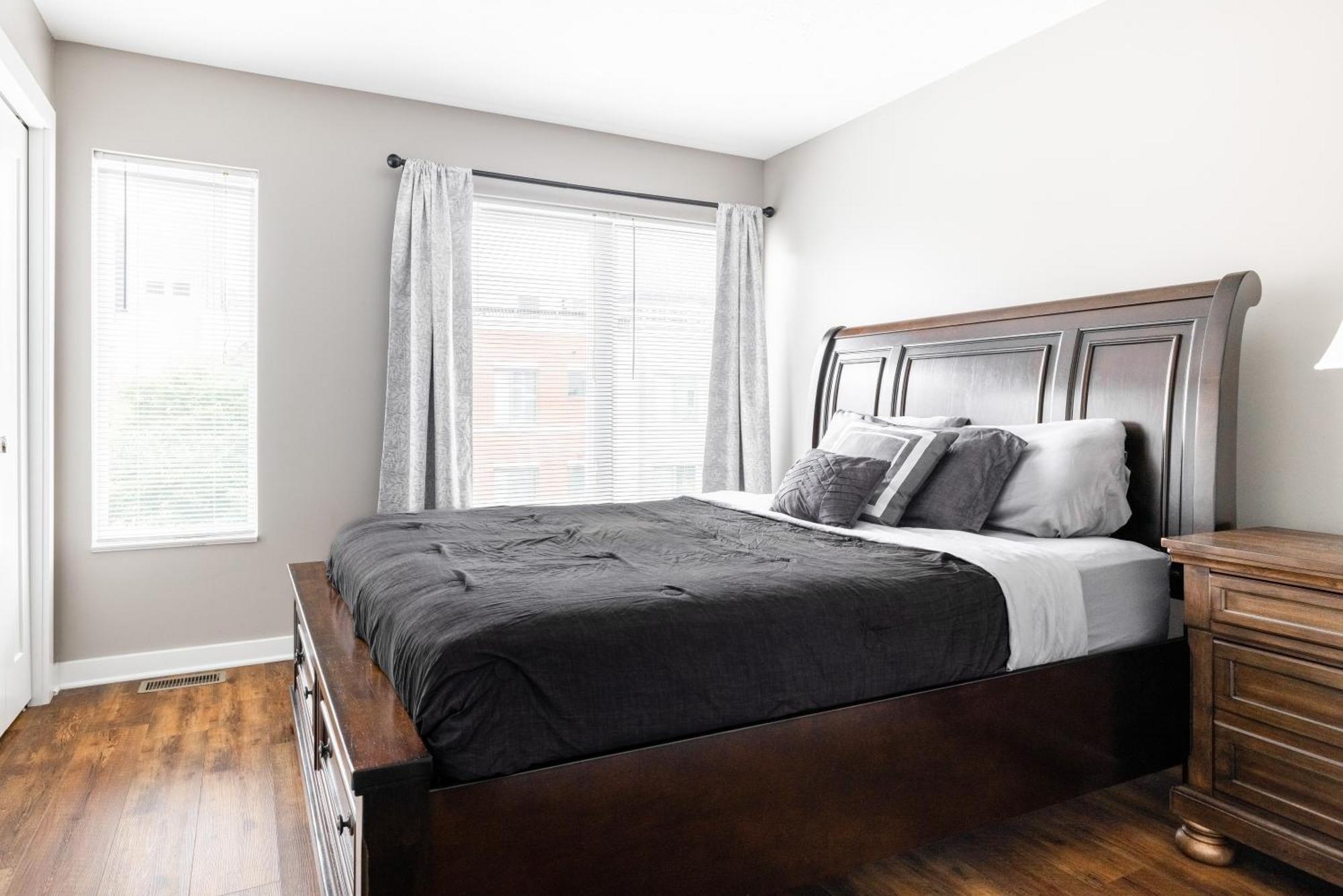 Luxury Downtown Townhome Unit 7 Cleveland Ngoại thất bức ảnh